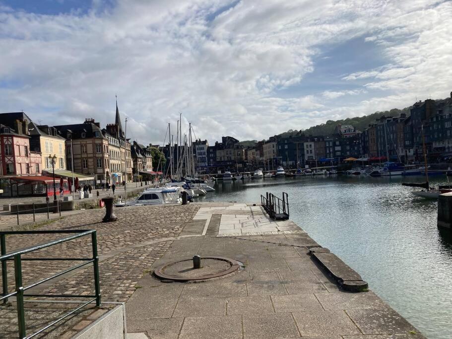Tendr'Escale, Honfleur Esterno foto